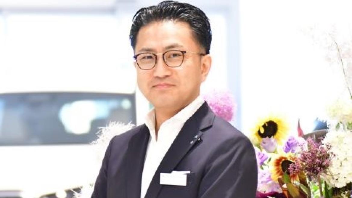 石川　賢宏