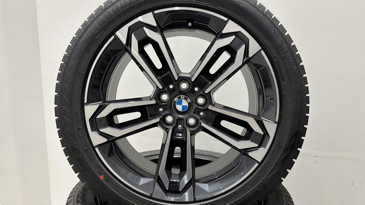 【一台分限定】BMW車種限定ウイ ンター・コンプリート・ホイール・セット特別販売